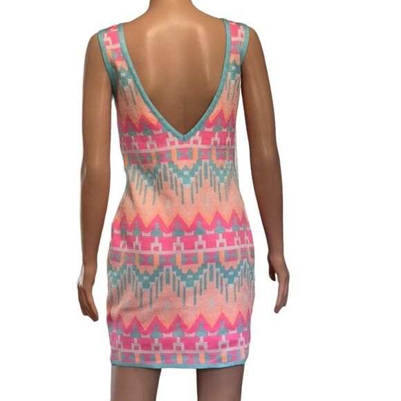 2B by bebe Multicolored Knit Sleeveless Bodycon Dress LARGE - Picture 5 of 14
